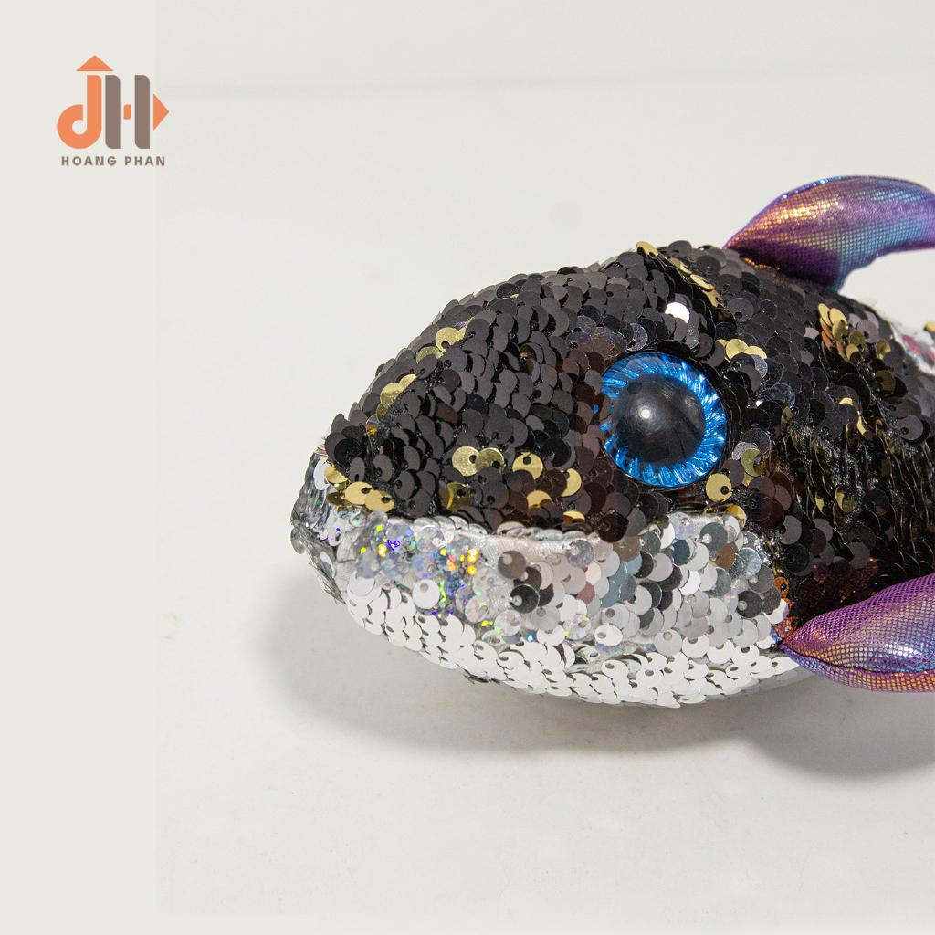 Cá Voi Sequin dũng mãnh