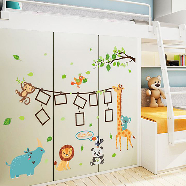 Decal Dán Tường Cho Bé Yêu Tranh Vườn Thú Treo Ảnh DB067