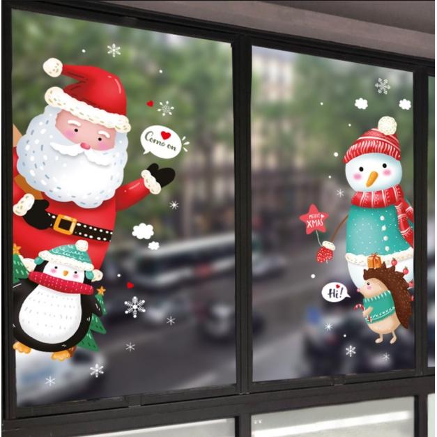 Decal trang trí Noel - Ông già noel , người tuyết , chim cánh cụt và chú nhím vui đùa