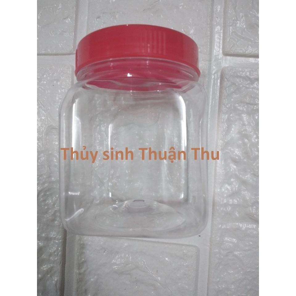 Hũ nhựa đựng thức ăn cho cá