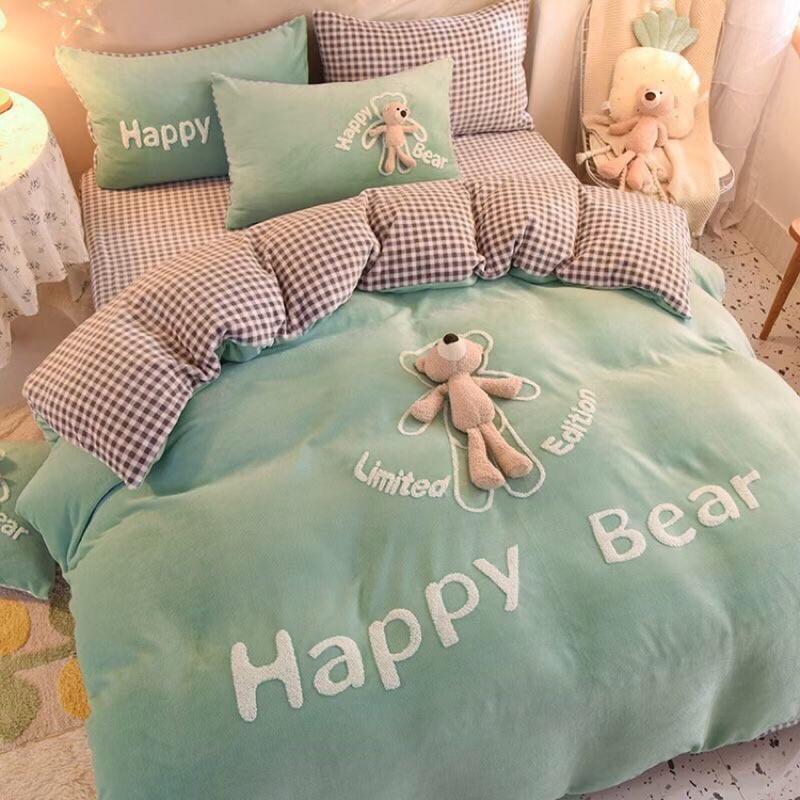 Bộ ga gối vỏ chăn nỉ nhung gấu Happy bear 4 món