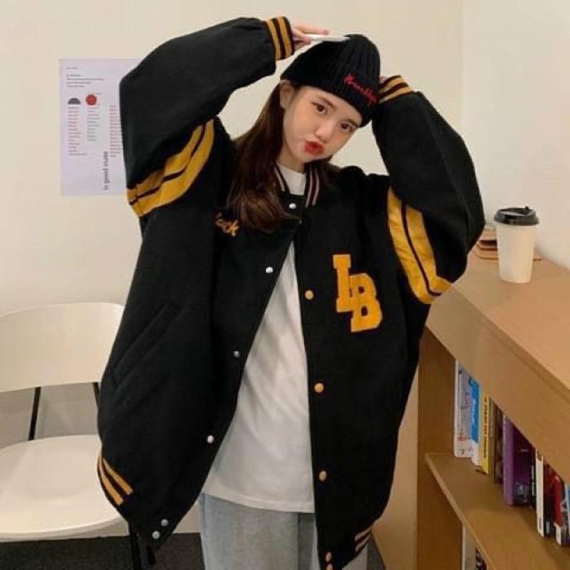 Áo Bomber Nỉ LB Logo In Phối Màu Unisex Nam Nữ️, Áo Khoác Nỉ Bông In Đẹp LB Hot, Áo khoác bomber nữ in logo Bluck LB, chất nỉ dày dặn form rộng cá tính, Áo Khoác Bomber trắng cho nam nữ