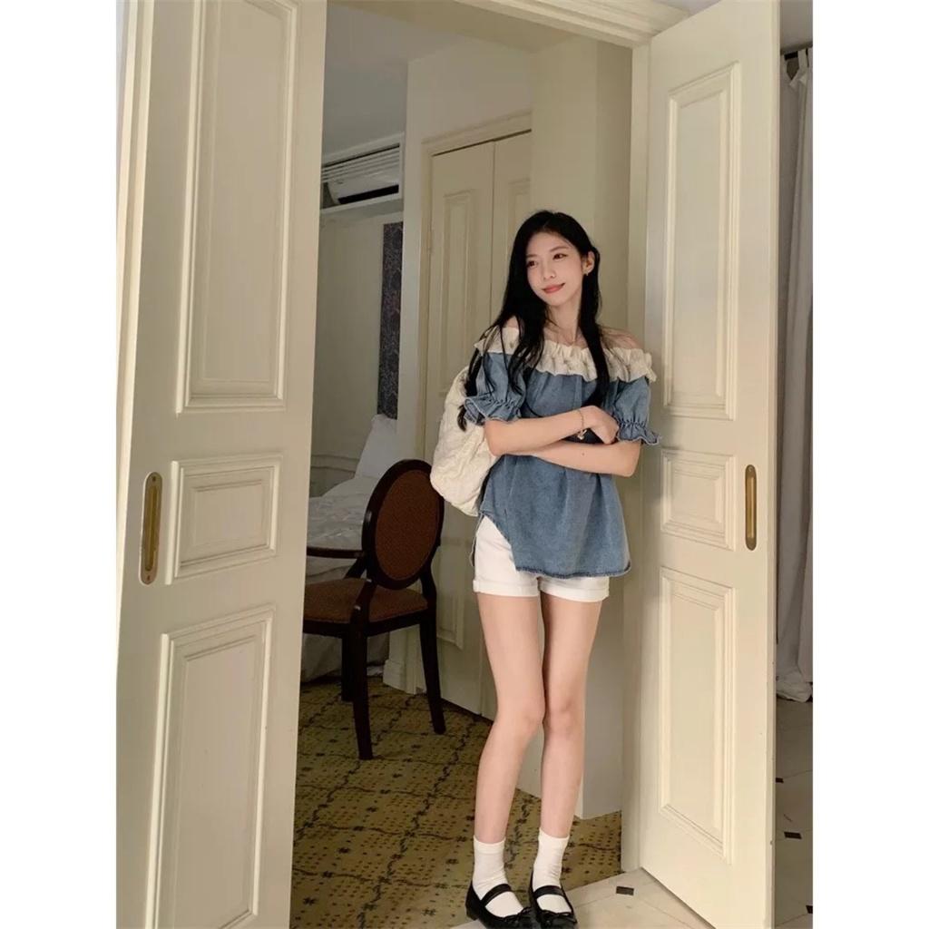 Áo Jeans Nữ Trễ Vai Cộc Tay Phối Bèo
