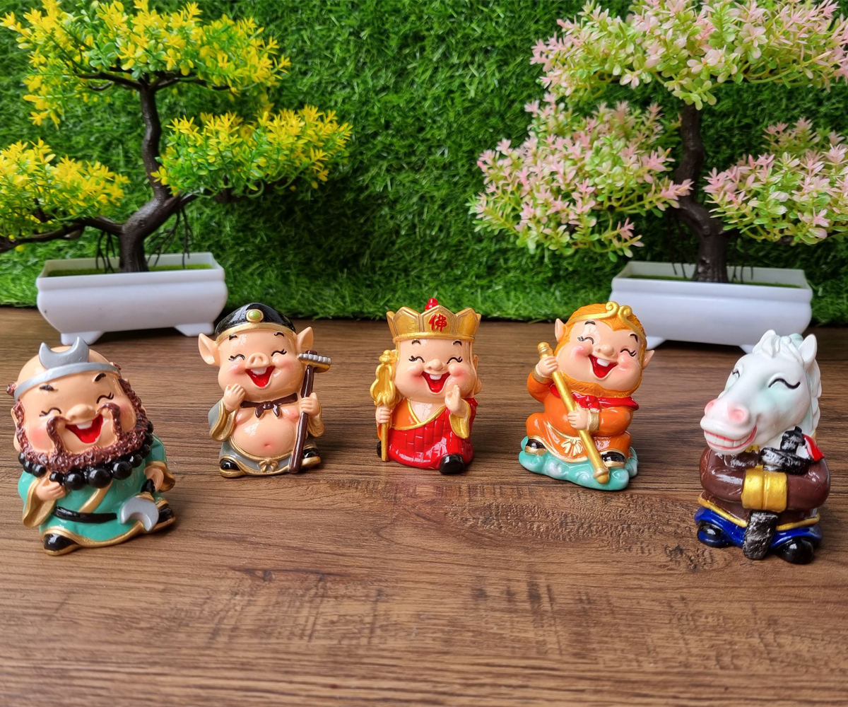 Bộ tượng Quan Âm kèm 05 tượng Tây Du Ký và chân đế 6 ô