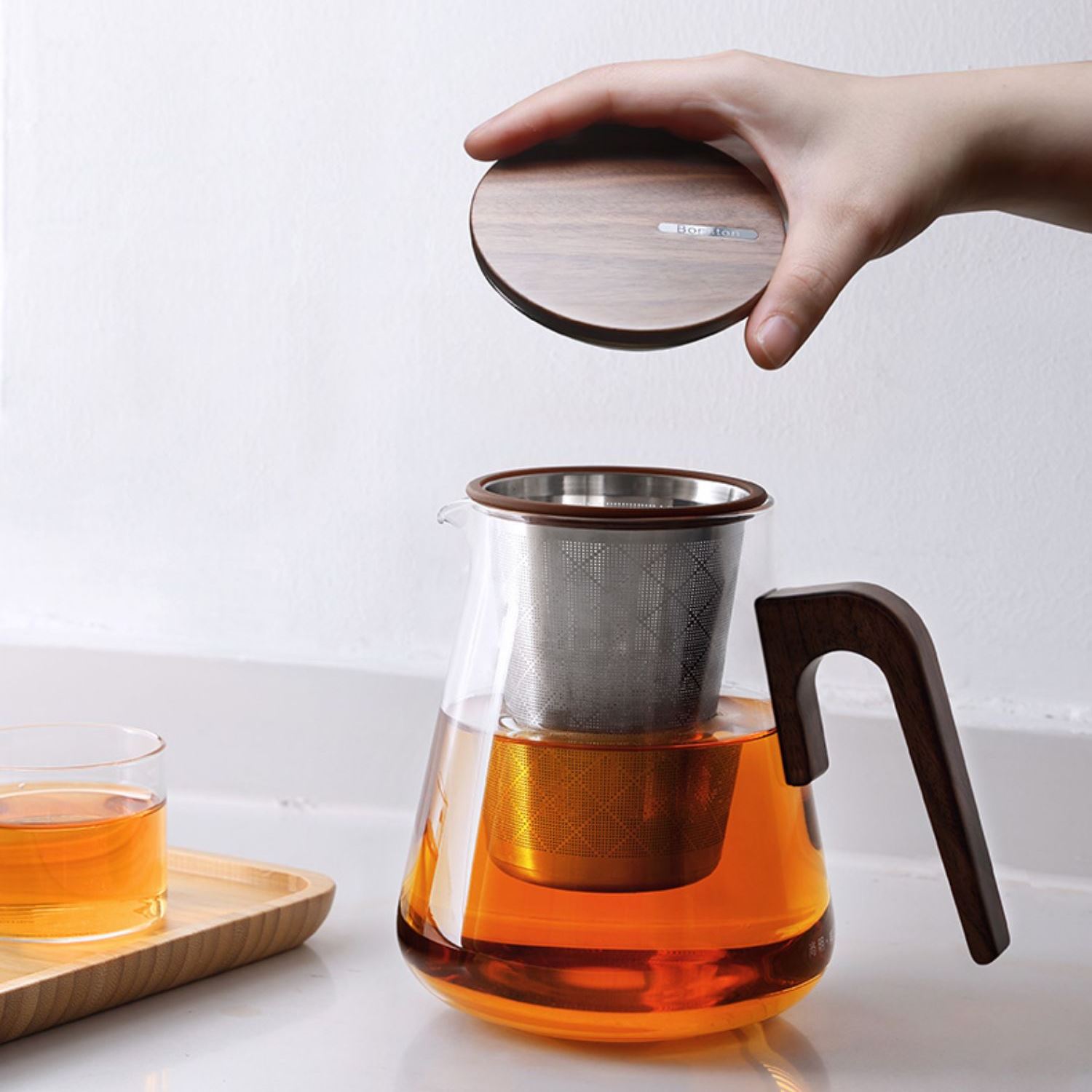 Ấm trà thủy tinh chịu nhiệt có lọc trà bằng Inox samaglas BC11 800ml - Ấm trà hiện đại Samahome Shop