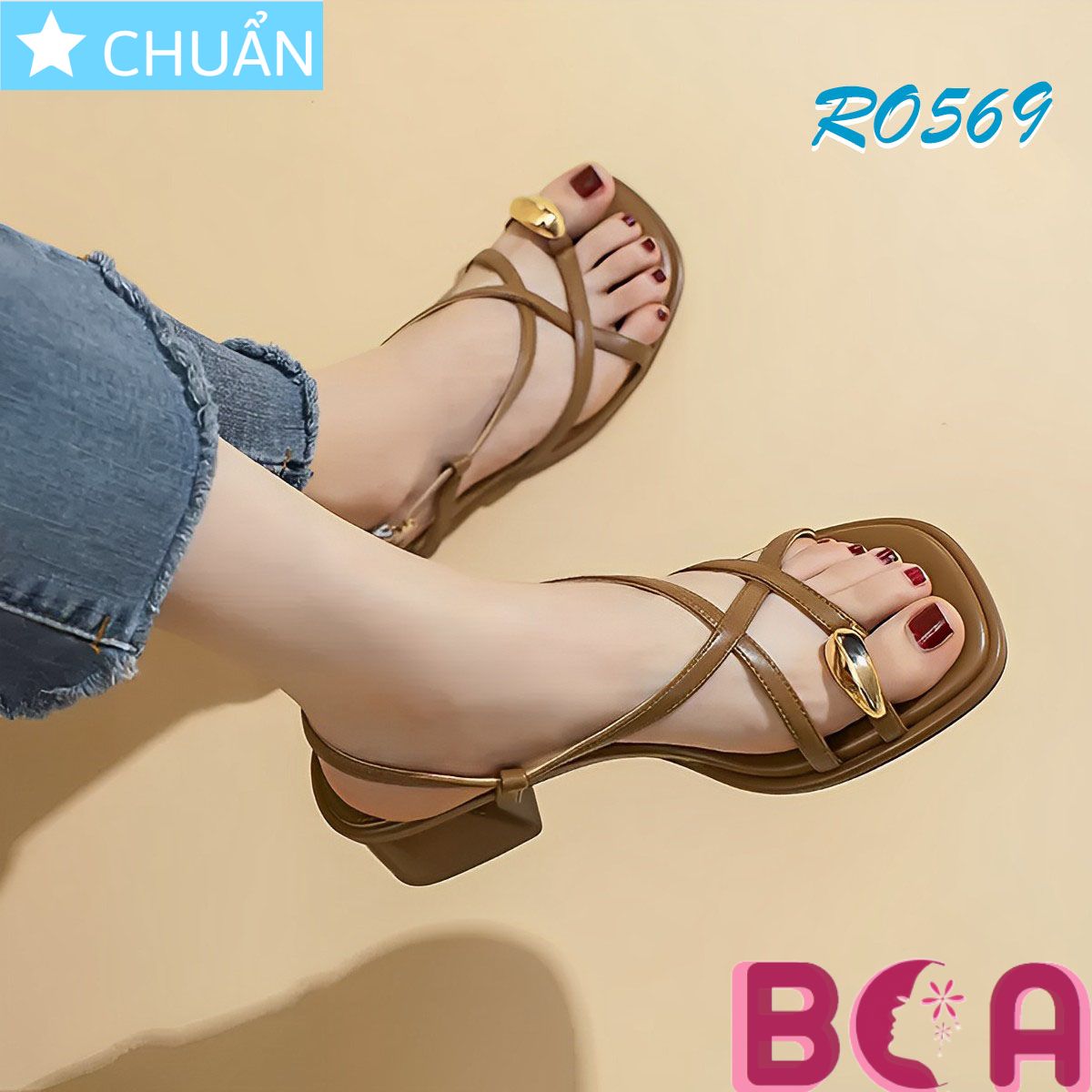 Giày sandal nữ đế thấp 3p RO569 ROSATA tại BCASHOP kết hợp kiểu xỏ ngón có điểm nhấn tại ngón cái độc đáo và thời trang