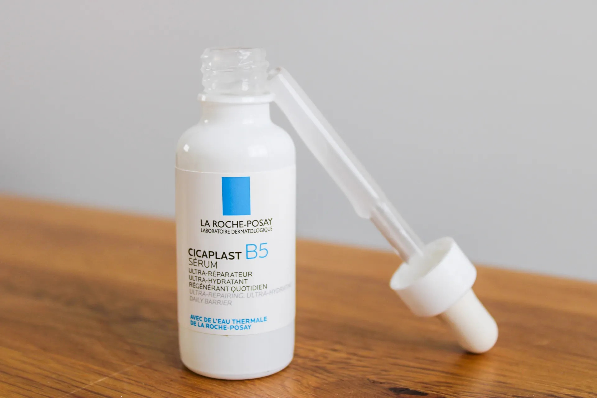 Serum B5 LaRochePosay - LAROCHEPOSAY CICAPLAST B5 ULTRA REPAIR SERUM