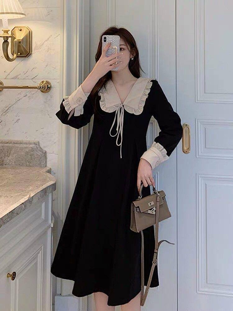 Đầm cổ bèo tay dài đính nơ