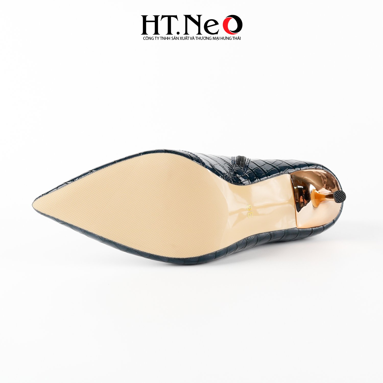 Bốt Nữ HT.NEO Làm Từ 100% Da Bò Cao Cấp, Càng Dùng Càng Bóng, Gót Nhọn Cao Đến 9cm Cực Sang Chảnh Và Điệu Đà BN104