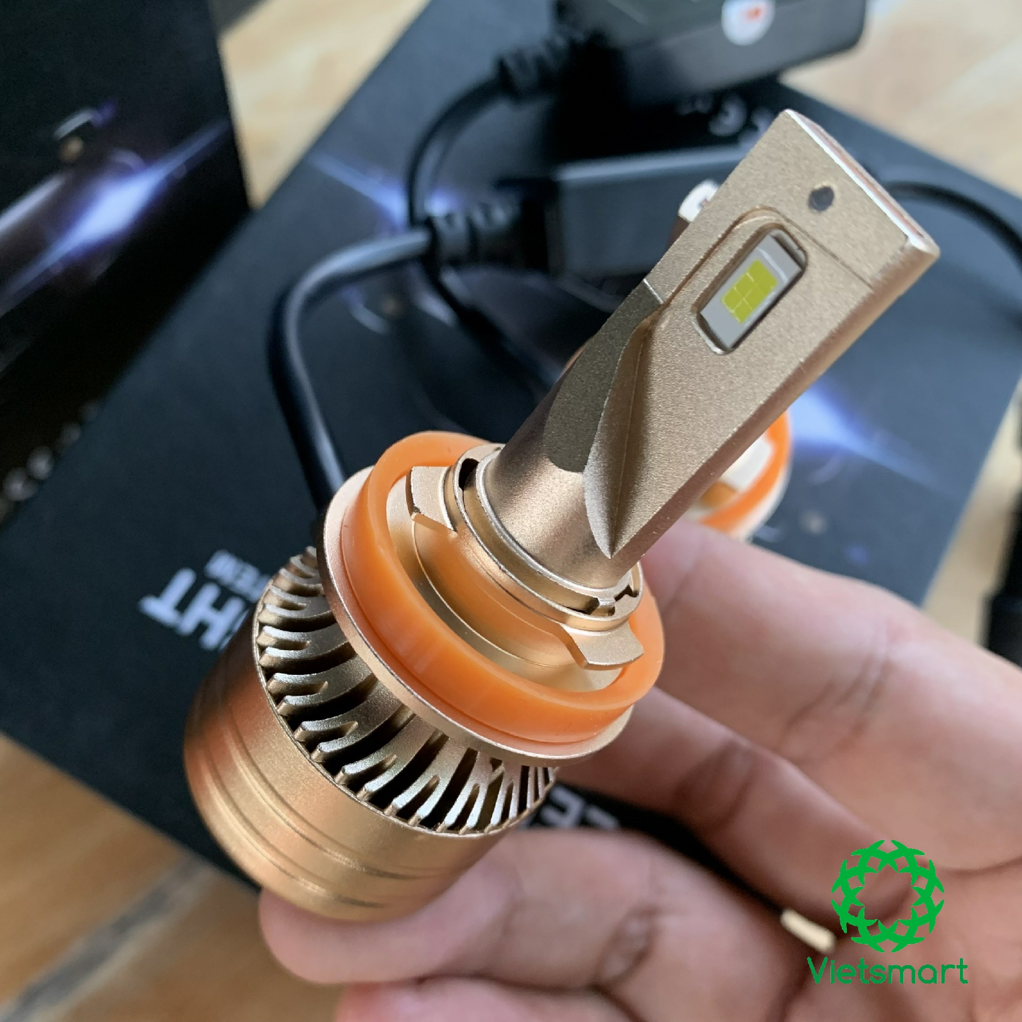 Đèn LED pha cos XM70 Gold 60W siêu sáng cho ô tô xe máy H1 H7 H8 H9 H11 HB3 9005 HB4 9006 H4