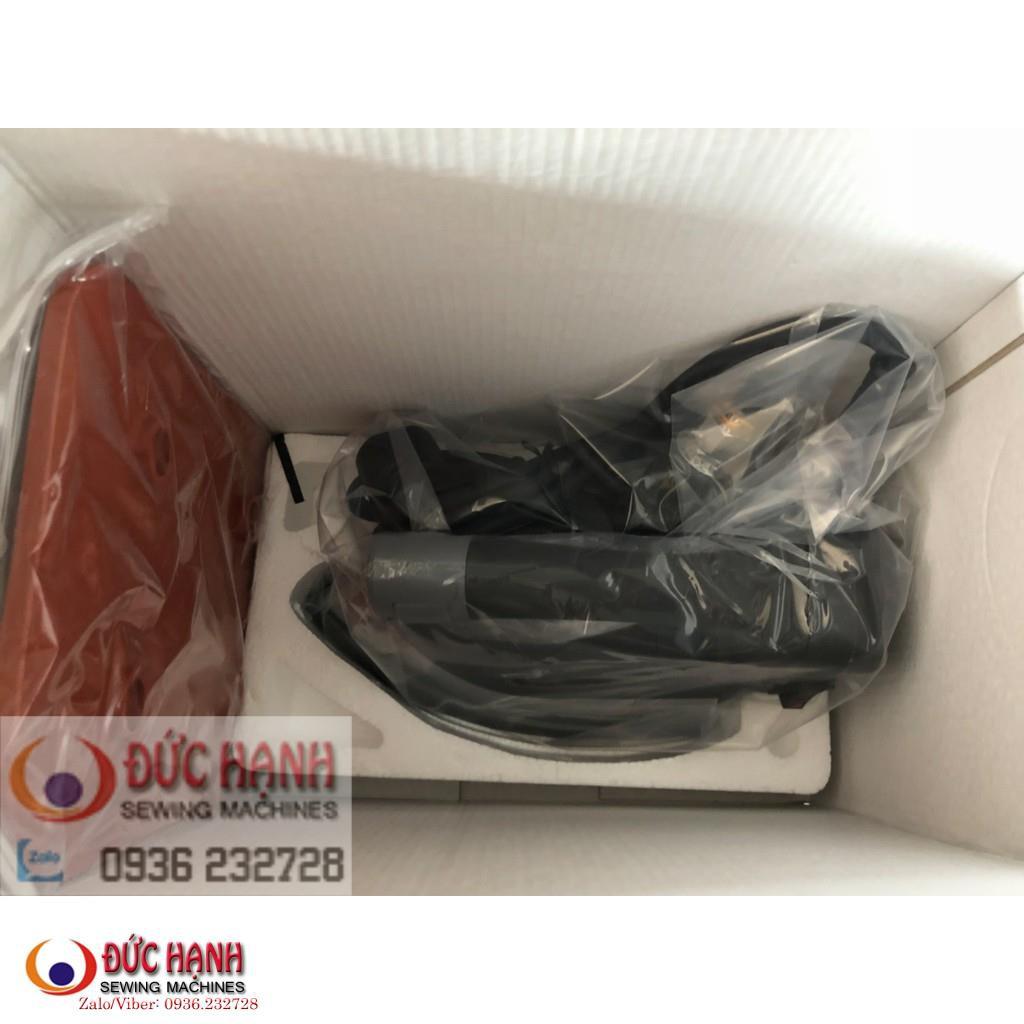 Bàn Ủi Hơi Nước Công Nghiệp Pen 520
