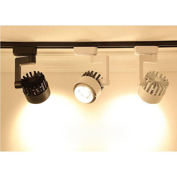 Combo 3 đèn rọi ray 20W + 1 ray 1 mét vỏ đen TX200 cao cấp