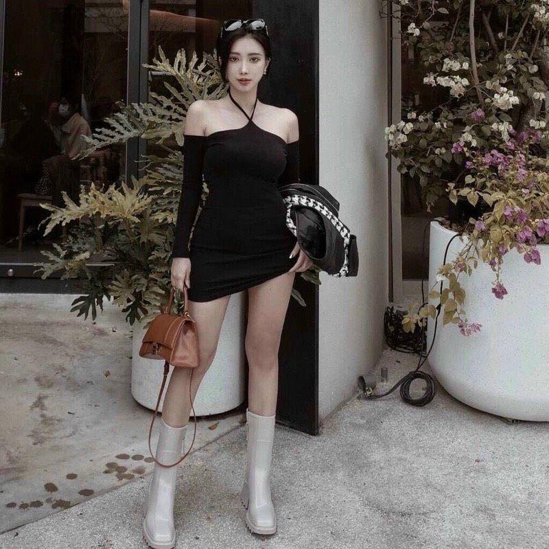Đầm body dây yếm cổ