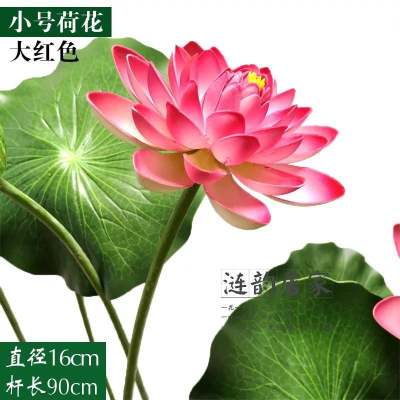 Hoa giả cầm tay cổ trang