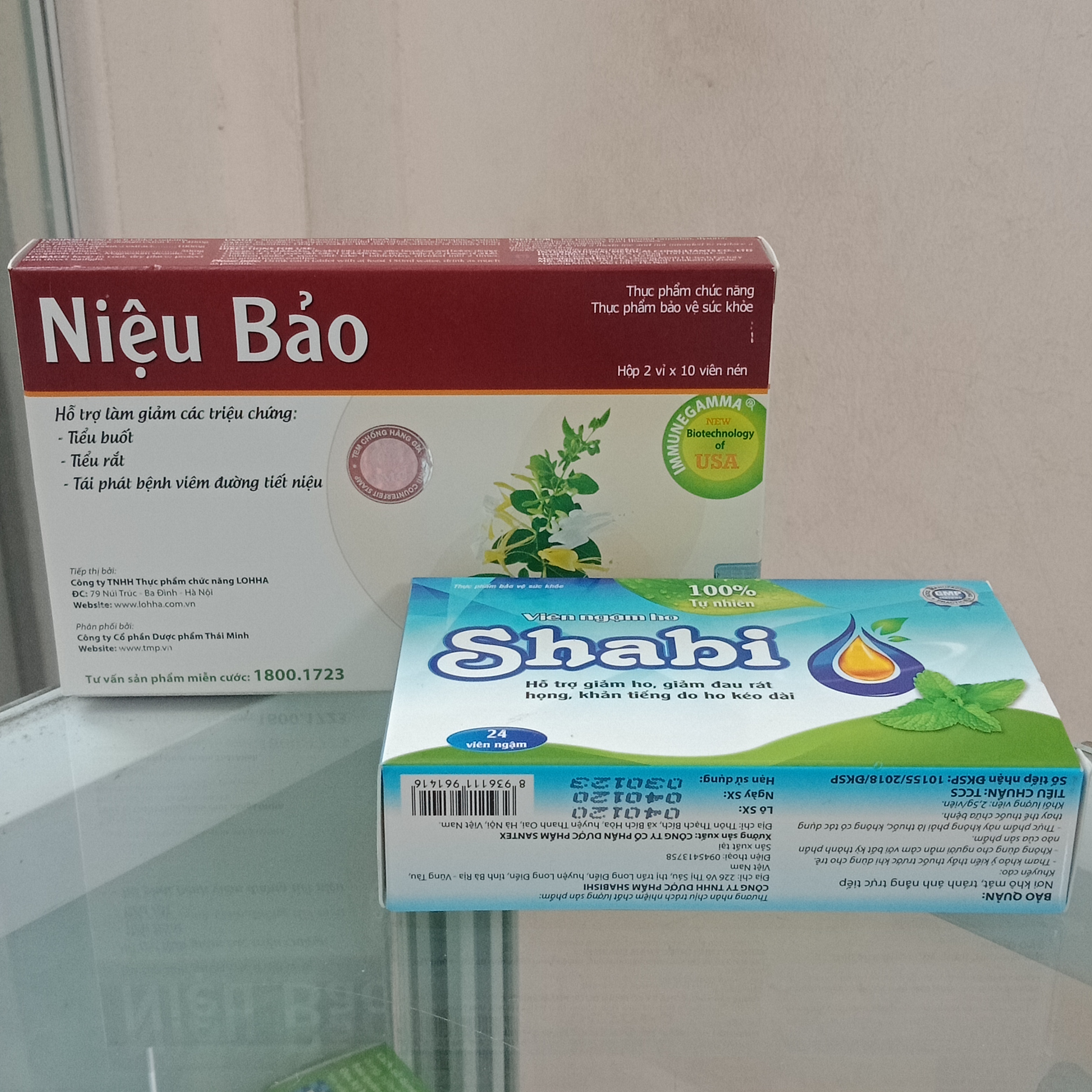 Thực phẩm bảo vệ sức khỏe Niệu Bảo hỗ trợ giải độc, lợi tiểu, bảo vệ hệ miễn dịch, làm giảm các triệu chứng tiểu buốt, tiểu rắt, tiểu đục, bí tiểu, nóng trong &amp; Viên ngậm ho SHABI giảm ho, ngứa rát cổ họng, đau rát họng hộp 24 viên