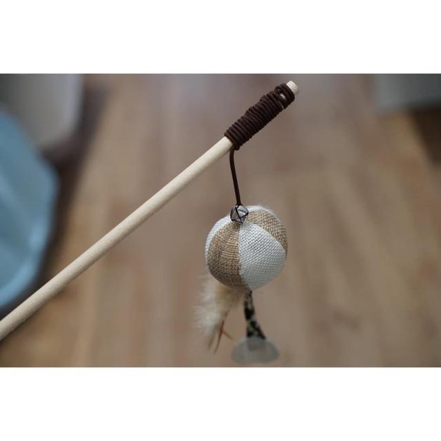 Cần câu mèo bằng gỗ
