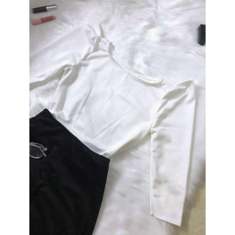 Set áo tay lỡ phối chân váy xẻ tà