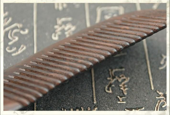 lược gỗ đàn hương đen mã 1901 3