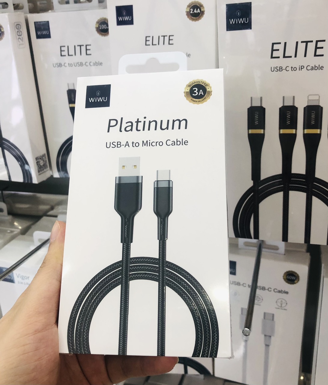 Cáp dữ liệu WiWu Platinum Cable Wi-C019 3A cho điện thoại di động, dây lõi đồng đóng hộp dày dặn , chống nhiễu hiệu quả - Hàng chính hãng