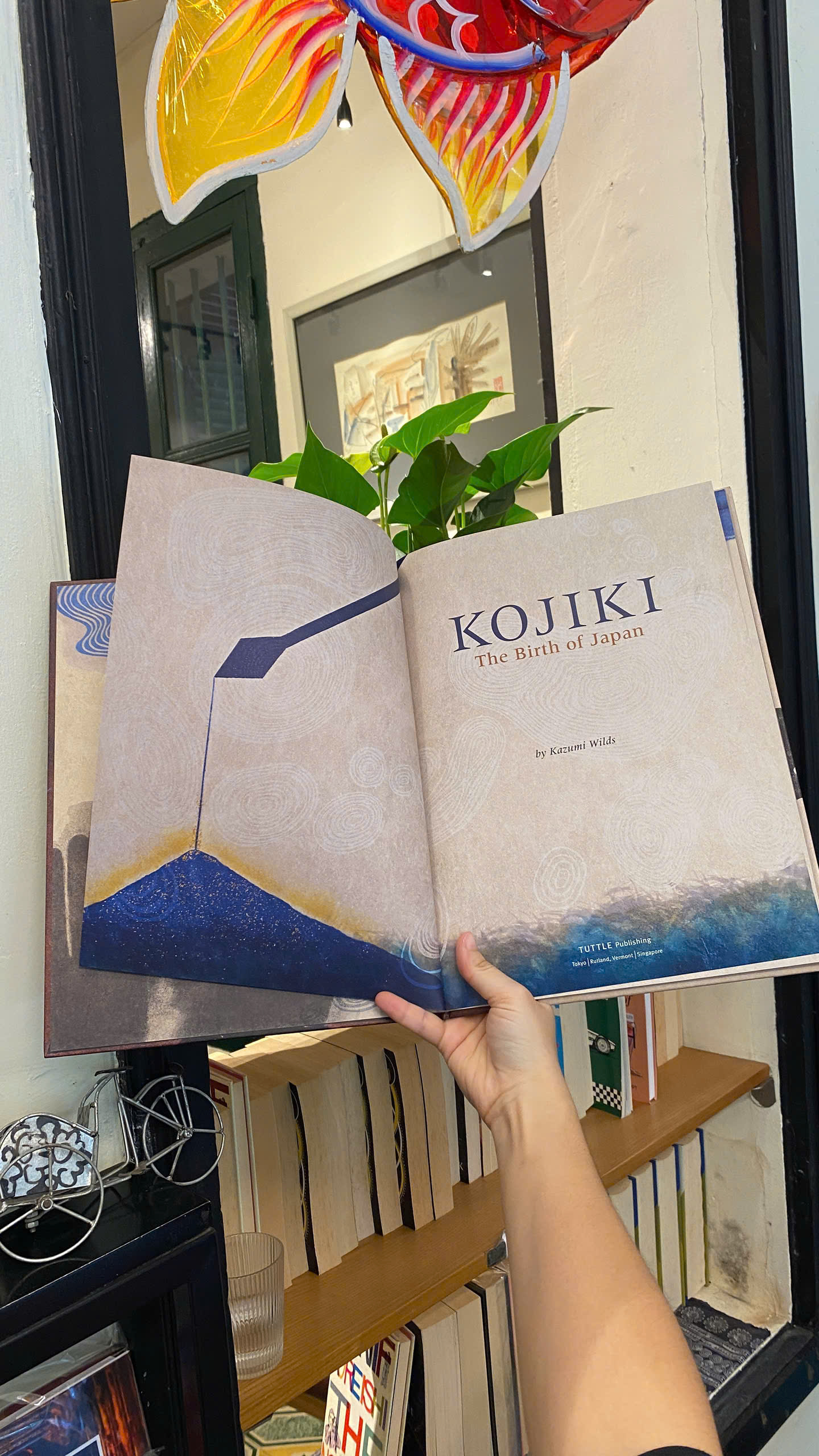 Sách - Kojiki: The Birth of Japan: The Japanese Creation Myth Illustrated | Ngoại văn Bìa cứng