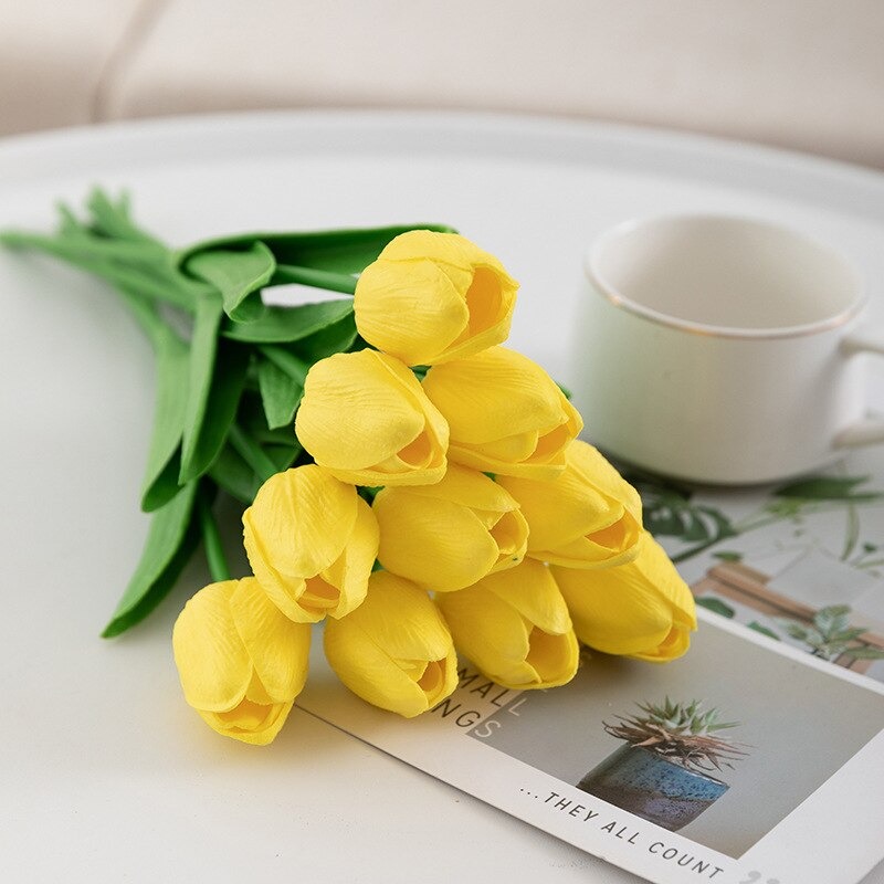 Một bông Hoa Tulip lá thẳng PU cao cấp - Hoa giả lụa trang trí, để bàn, chụp ảnh H15