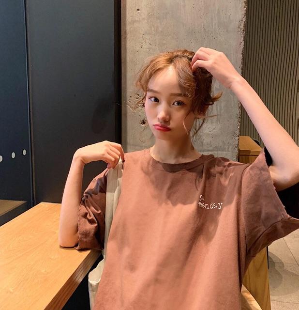 Áo thun tay lỡ form rộng
