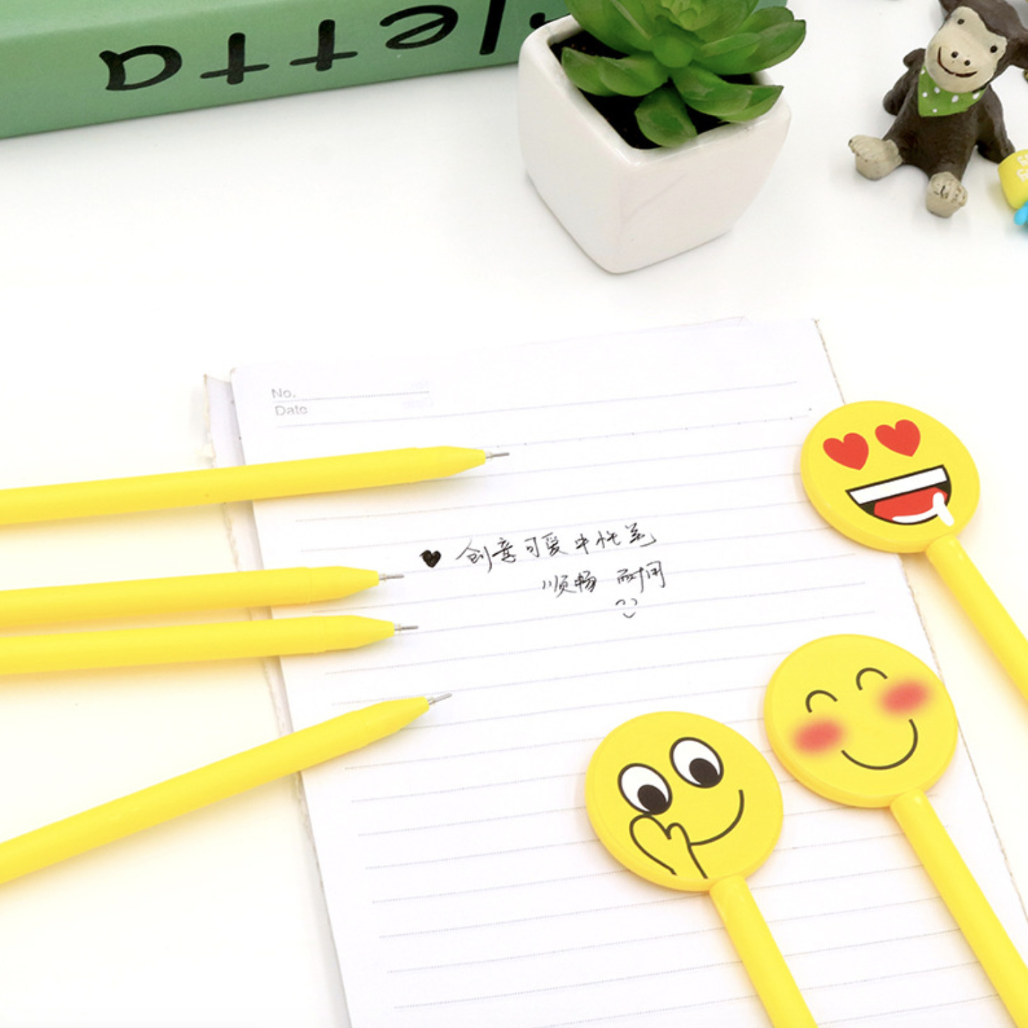 Bút Bi Viết Hình Mặt Cười EMOJI Độc Đáo - Bút Bi Nước Văn Phòng Mực Đen