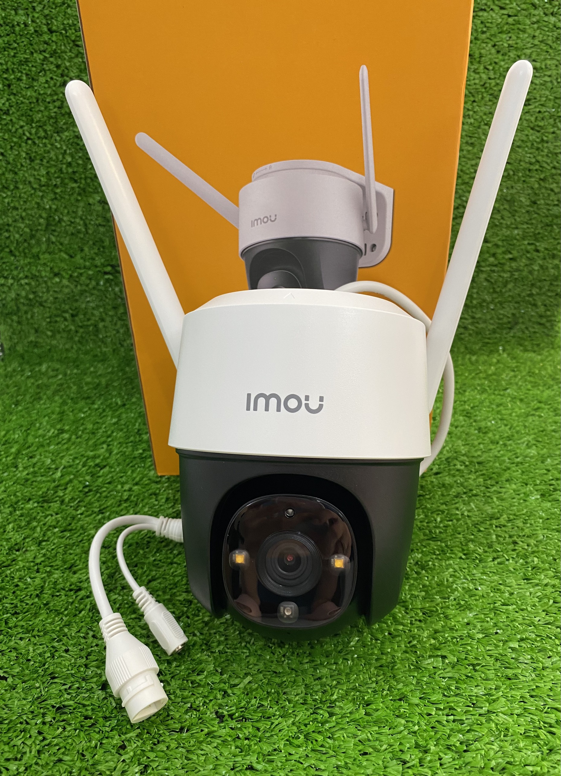 Camera IP Wifi Ngoài trời PTZ 2.0MP IMOU S22FP, Xoay 360 độ, Có màu ban đêm, Đàm thoại 2 chiều - Hàng chính hãng