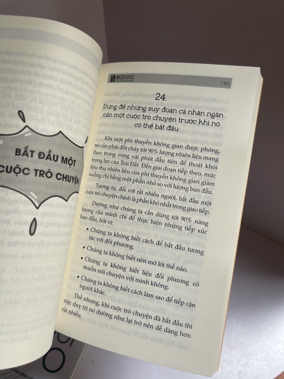 GIAO TIẾP TỰ TIN TRONG 1 PHÚT - Dr. Mike Bechtle – Tô Tô dịch - Bizbooks -NXB Hồng Đức