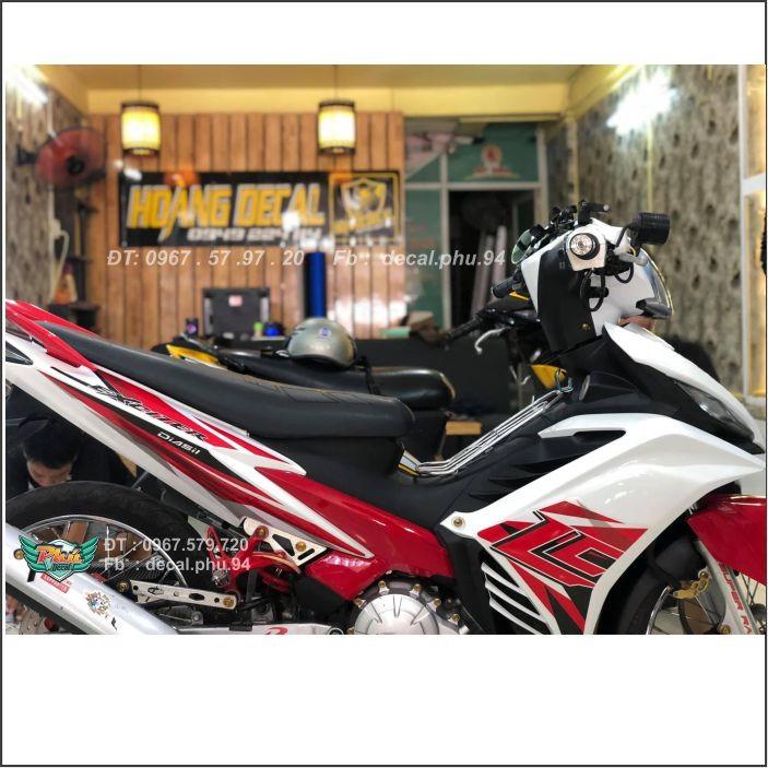 Tem Exciter 135 Lc trắng đỏ