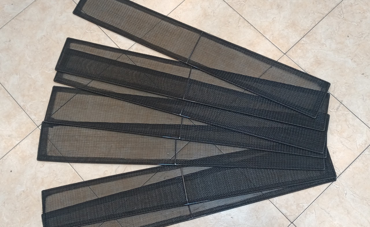 Lưới lọc bụi cho cửa gió hồi 1000x150 lươi lọc thô lưới đen