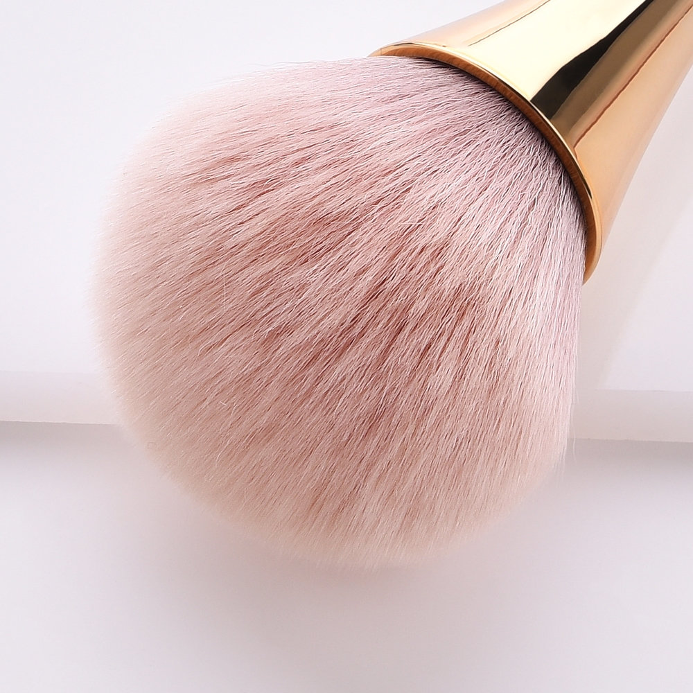 Chổi Đa Năng Makeup Phủi Móng Cán Bóng, Tiện Dụng, Dễ Dụng, Tay Cầm Thoải Mái, Màu Thời Trang Phủ Bóng, Lông Mịn Không Gây Khó Chịu