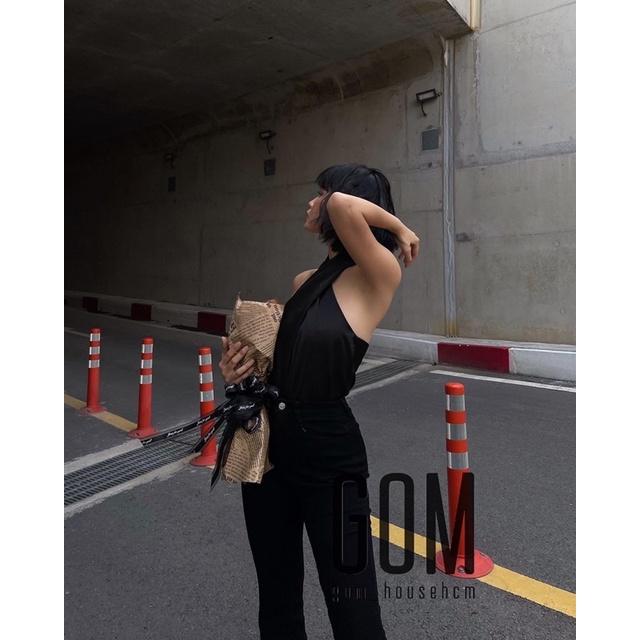 Áo lụa cổ yếm Cee top
