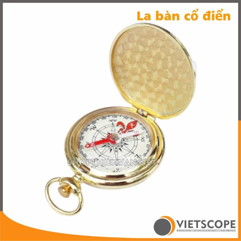 La bàn cổ điển có nắp bật thân kim loại xác định hướng