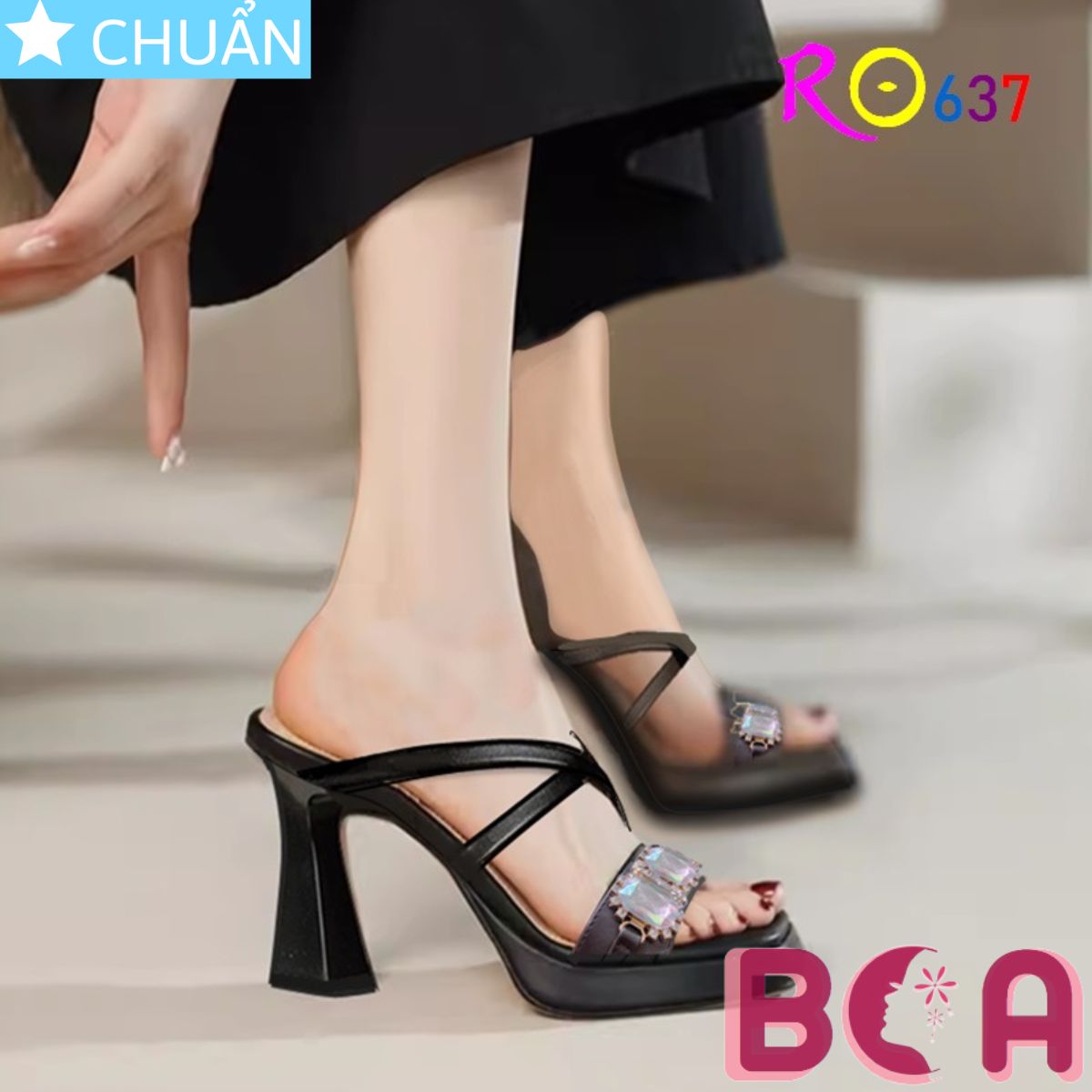 Sục xăng đan nữ cao gót 8 phân RO637 ROSATA tại BCASHOP sang trọng với những viên đá thủy tinh to lấp lánh, tôn chân