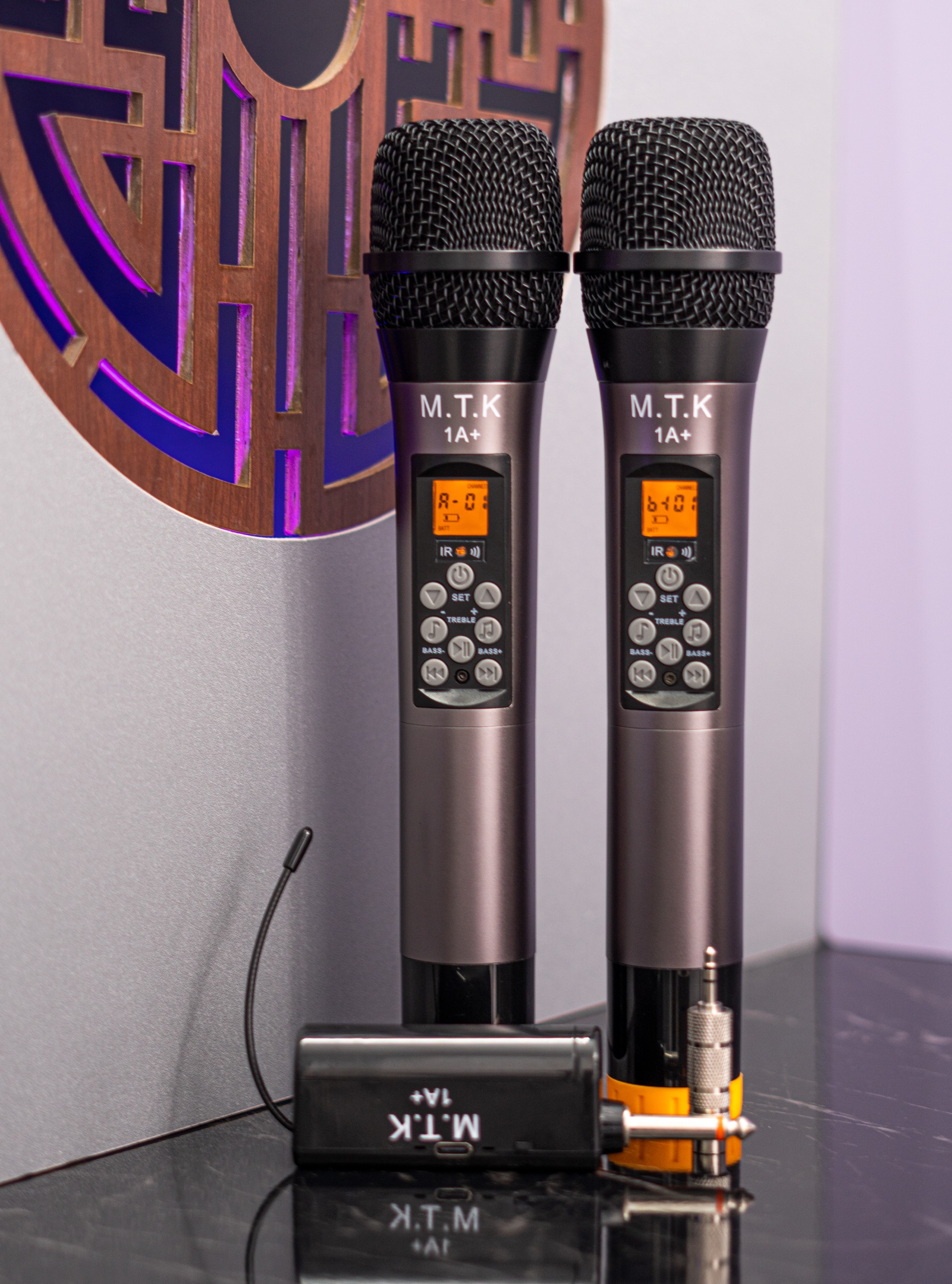 Bộ 2 Micro karaoke đa năng không dây MTK 1A, chỉnh được bass treble