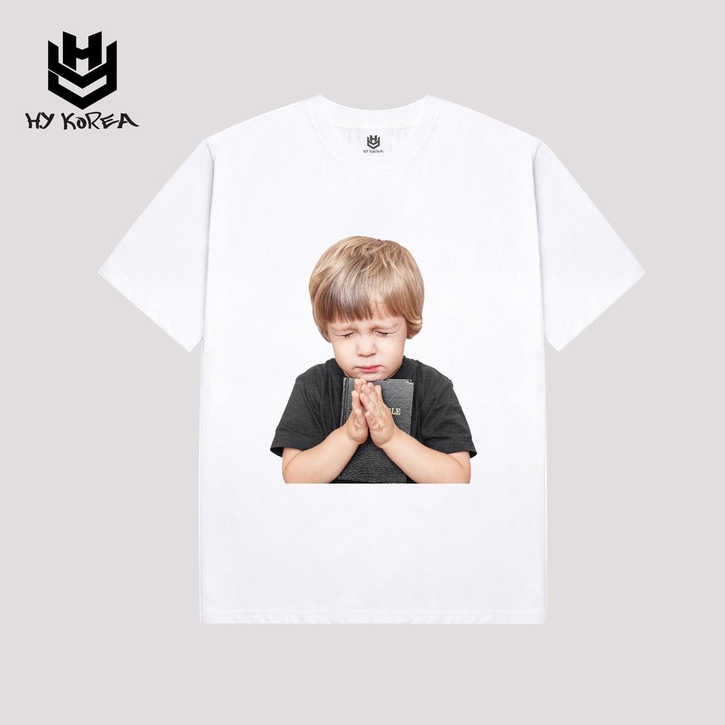 Áo Thun Tay Lỡ HY Korea In Hình Em Bé Cầu Nguyện Form Rộng Tay Lỡ 15.