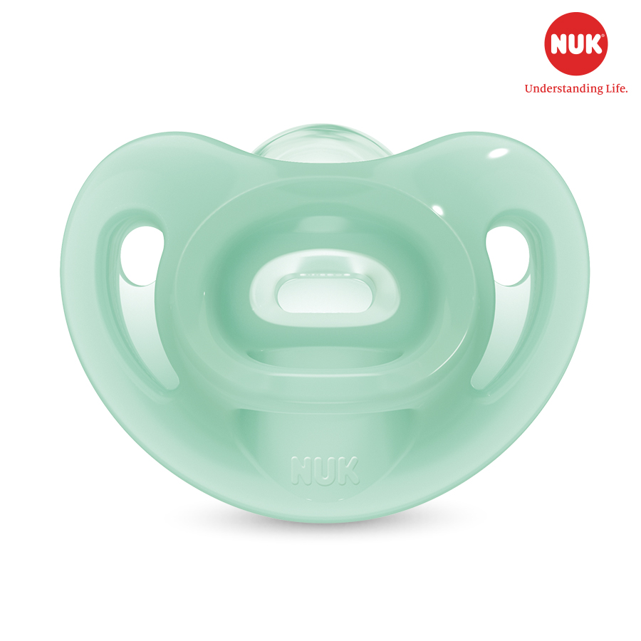 TI GIẢ NUK SENSITIVE SILICONE 0-6M ( MÀU NGẪU NHIÊN )