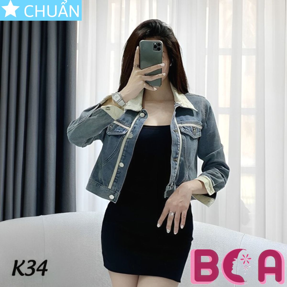 Áo khoác Jeans nữ lửng K34 phối màu xanh và kem tạo sự thanh lịch, nhã nhặn nhưng không kém phần cá tính và năng động