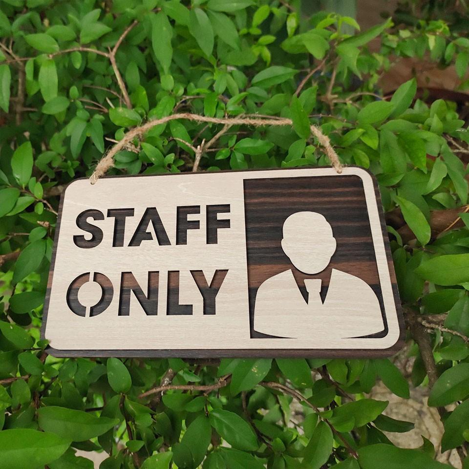 Bảng gỗ phòng staff only TCD06