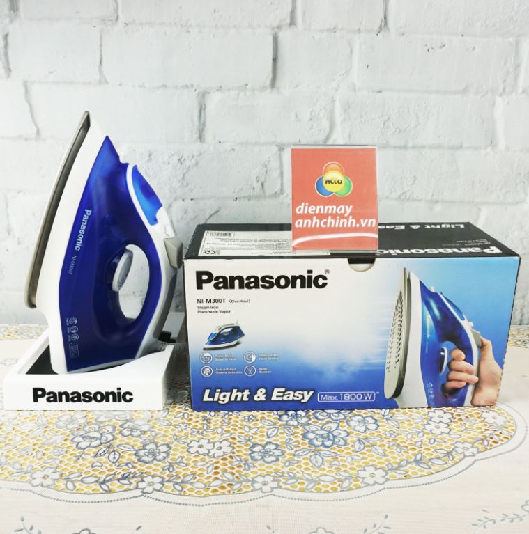 Bàn ủi hơi nước Panasonic NI-M300TARA - Hàng chính hãng