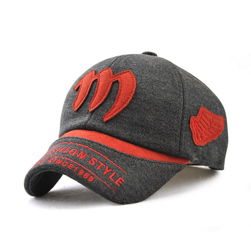 Nón Snapback Mùa Đông Nón Trẻ Em Mũ Bóng Chày Bé Trai Bé Gái Chống Gió Máy Bay Ném Bom Nón Bông Ấm Áp Dễ Thương Trẻ Em của Bộ Đội