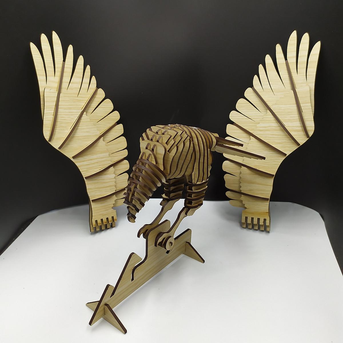 Chim đại bàng gỗ trang trí Trenddecor