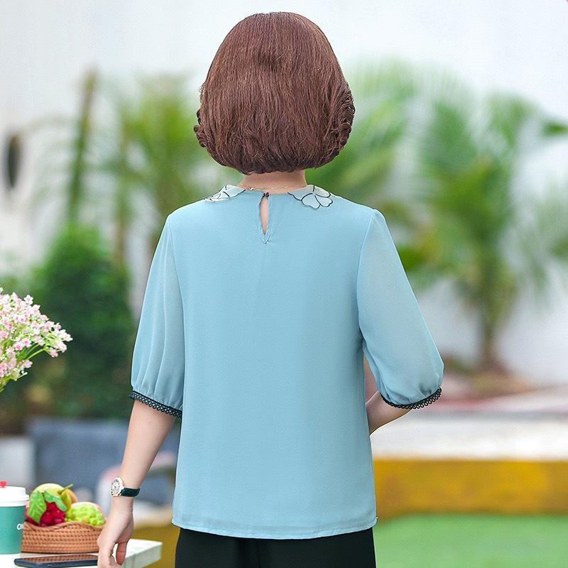 Áo trung niên tay lỡ, áo trung niên tay lỡ cổ hoa, chất liệu voan lụa mềm mại tôn dáng