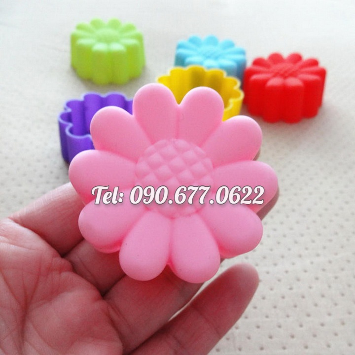 Bộ 10 khuôn silicon làm bánh, rau câu, bánh bông lan, bánh da lợn, bánh Cookie hình hoa cúc 3 lớp – Mã số 1158
