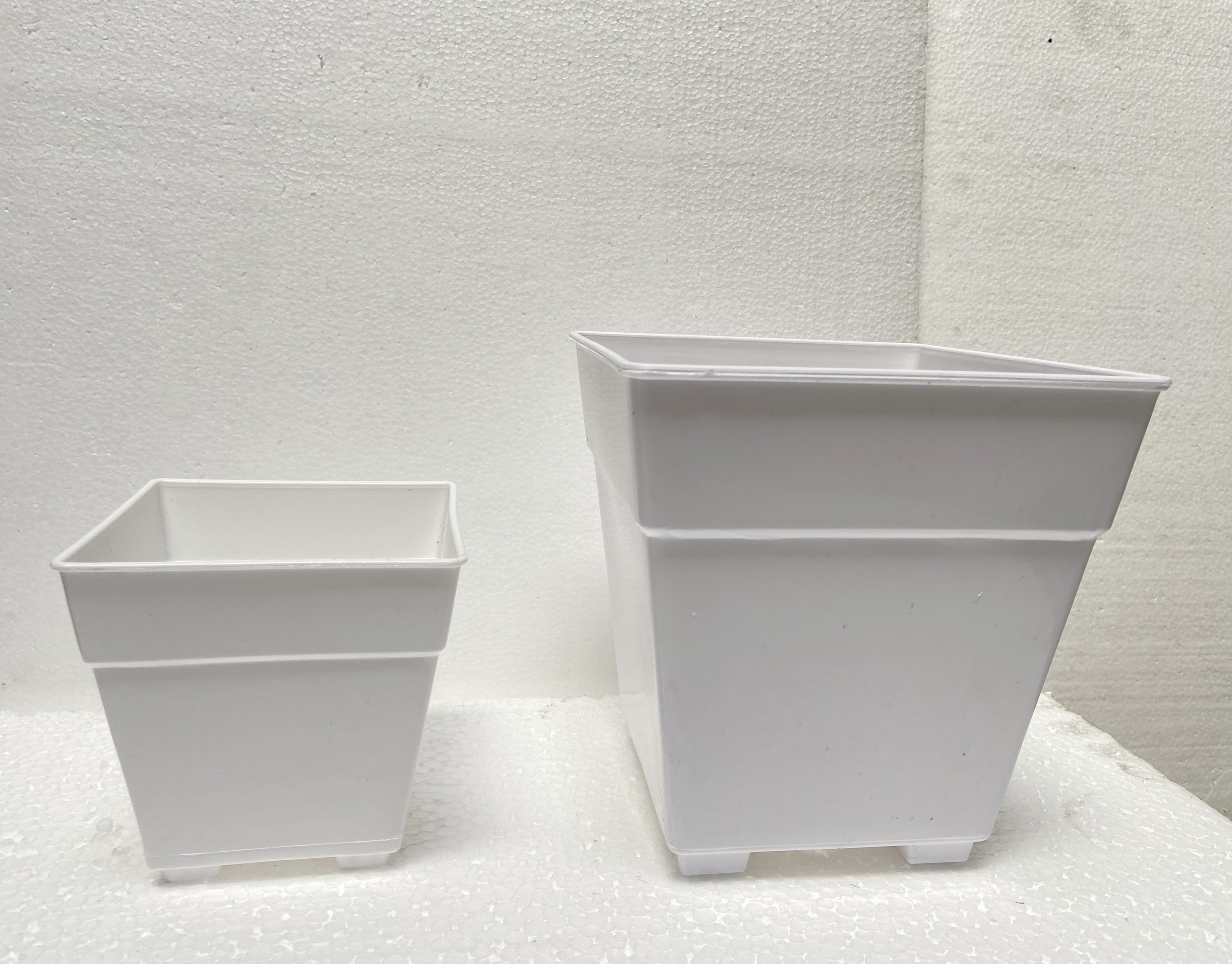 Chậu nhựa trồng cây - Cây giả, cây decor - chậu cây giả decor