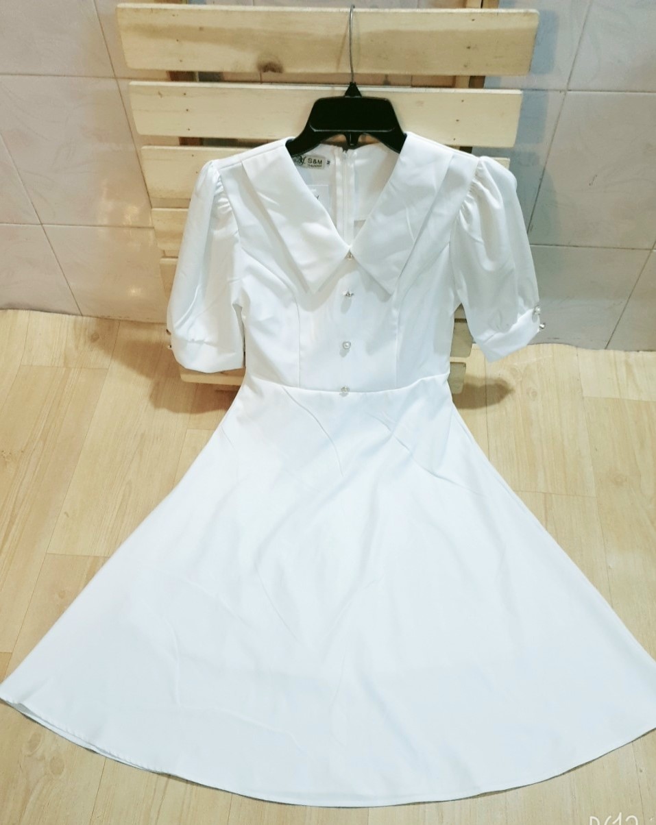 Đầm xòe trắng dự tiệc cổ bẻ đính nút sang trọng, dáng đẹp GR186