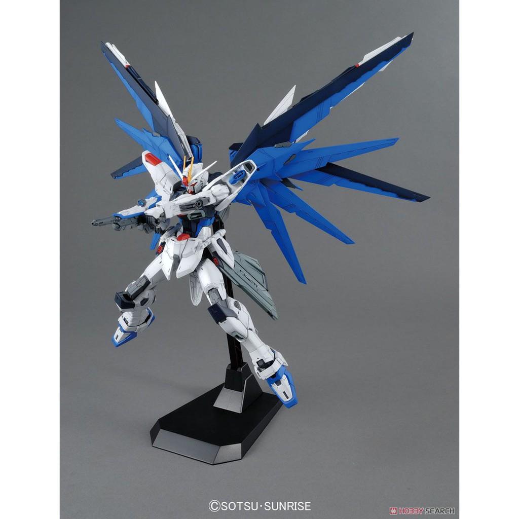 Mô hình lắp ráp MG SEED FREEDOM 2.0 GUNDAM 1/100 BANDAI