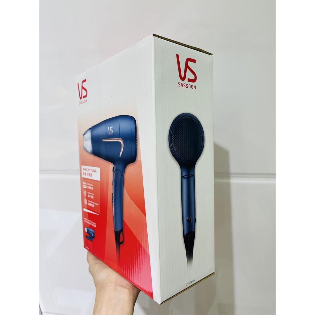 Máy sấy tóc du lịch VS Sassoon Công nghệ Ionic 1600W màu xanh