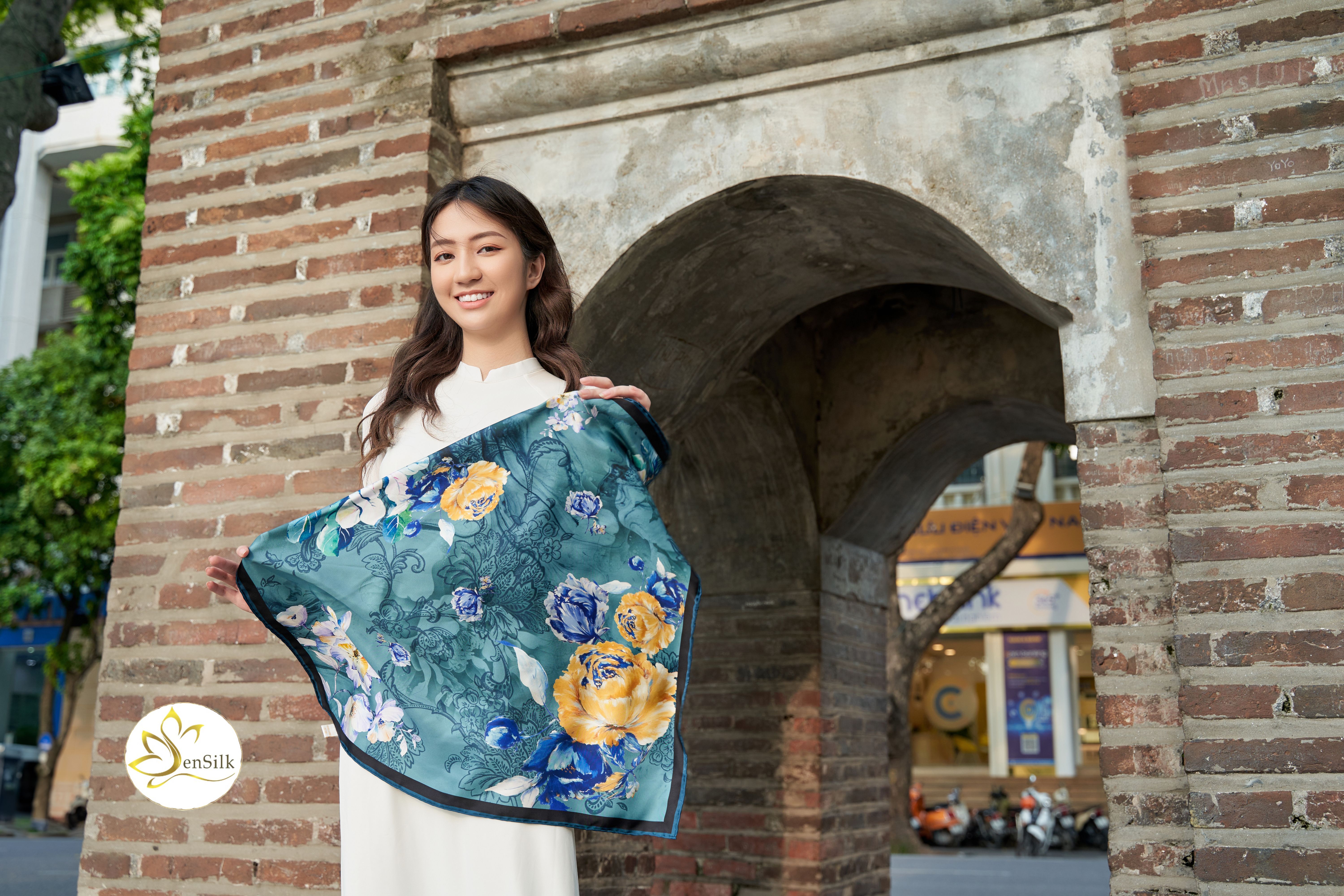 Khăn Choàng Cổ Lụa Tơ Tằm in SenSilk KLVI05 - 100% Luxury Silk Printed Scarves - Quà Tặng Thời Trang Nữ